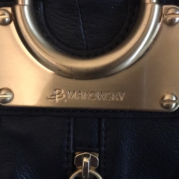 ❤️ B. Makowsky Purse ❤️ - Picture 2 of 8